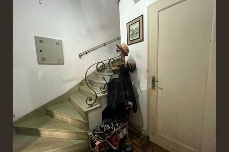 Casa à venda com 4 quartos, 220m² em Chácara Santo Antônio (Zona Sul), São Paulo