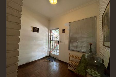 Casa à venda com 4 quartos, 220m² em Chácara Santo Antônio (Zona Sul), São Paulo