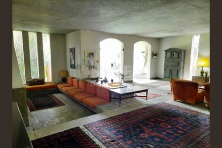 Casa à venda com 5 quartos, 522m² em Jardim Guedala, São Paulo