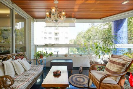 Apartamento à venda com 190m², 4 quartos e 4 vagas