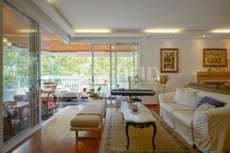 Apartamento à venda com 190m², 4 quartos e 4 vagas