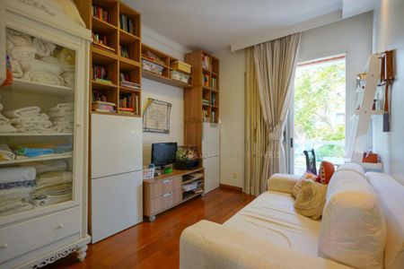 Apartamento à venda com 190m², 4 quartos e 4 vagas