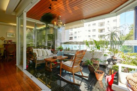 Apartamento à venda com 190m², 4 quartos e 4 vagas