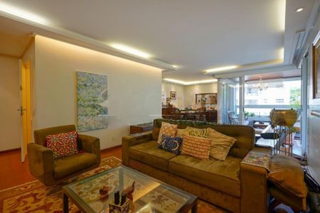 Apartamento à venda com 190m², 4 quartos e 4 vagas