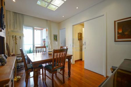 Apartamento à venda com 190m², 4 quartos e 4 vagas