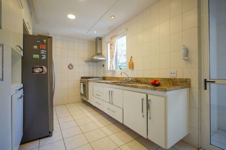 Apartamento à venda com 190m², 4 quartos e 4 vagas
