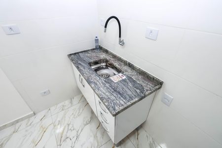 Cozinha de kitnet/studio para alugar com 1 quarto, 35m² em Liberdade, São Paulo
