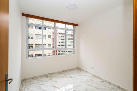 Quarto de kitnet/studio para alugar com 1 quarto, 35m² em Liberdade, São Paulo