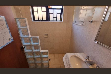 Casa de condomínio à venda com 388m², 4 quartos e 4 vagas