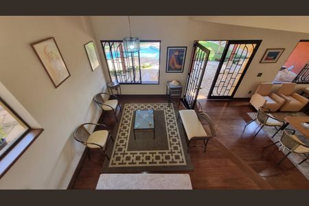Casa de condomínio à venda com 388m², 4 quartos e 4 vagas