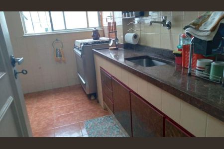 Apartamento à venda com 194m², 4 quartos e 2 vagas