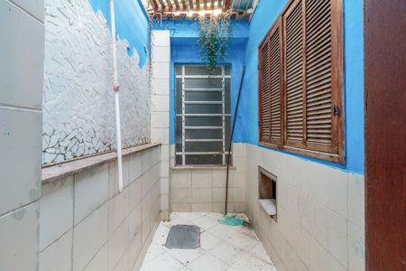 Casa à venda com 100m², 5 quartos e 1 vaga