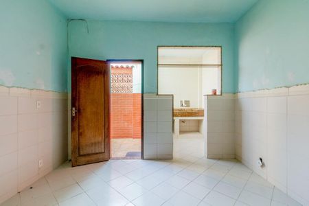 Casa à venda com 5 quartos, 100m² em Santa Rosa, Niterói