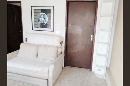 Casa à venda com 2 quartos, 170m² em Jardim Susana, São Paulo