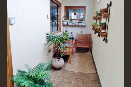 Casa à venda com 2 quartos, 170m² em Jardim Susana, São Paulo