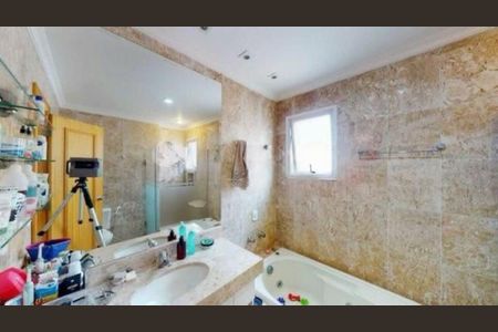 Apartamento à venda com 164m², 4 quartos e 3 vagas