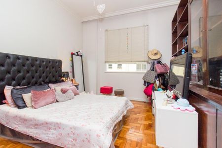 Apartamento à venda com 122m², 2 quartos e sem vaga