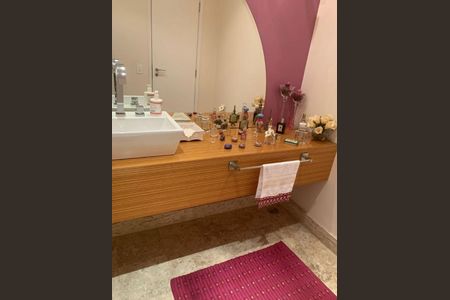 Apartamento à venda com 178m², 3 quartos e 2 vagas