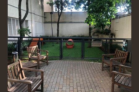 Apartamento à venda com 117m², 2 quartos e 1 vaga