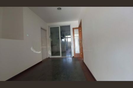 Casa à venda com 4 quartos, 420m² em Santo Amaro, São Paulo
