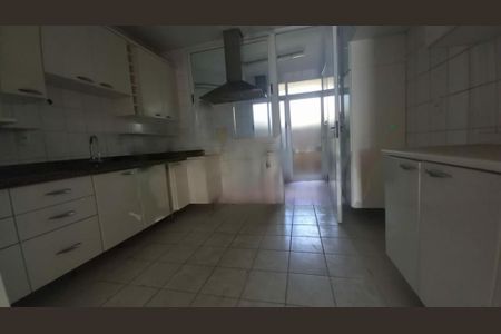 Casa à venda com 420m², 4 quartos e 3 vagas