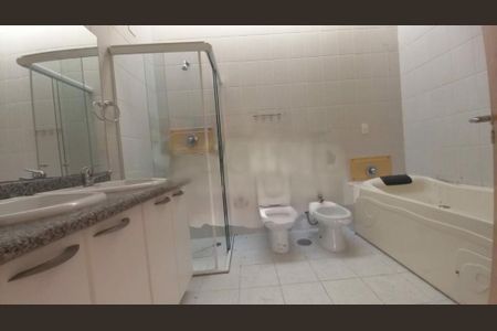 Casa à venda com 420m², 4 quartos e 3 vagas