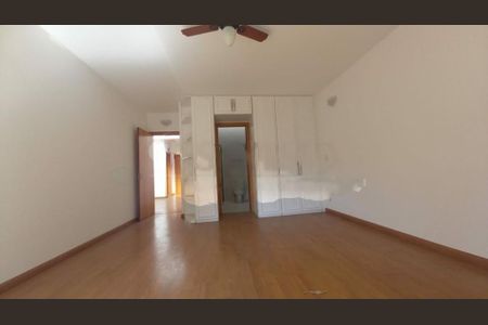 Casa à venda com 420m², 4 quartos e 3 vagas