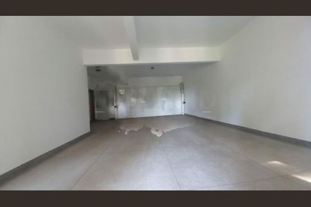Casa à venda com 4 quartos, 420m² em Santo Amaro, São Paulo