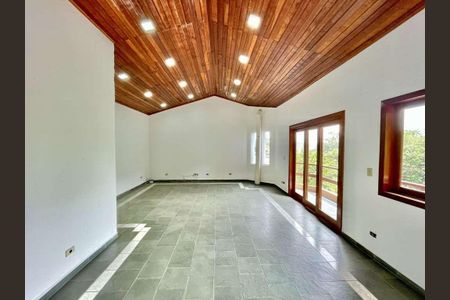 Casa à venda com 625m², 5 quartos e 6 vagas