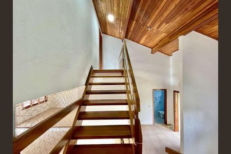 Casa à venda com 625m², 5 quartos e 6 vagas