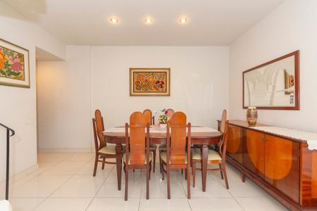 Apartamento à venda com 3 quartos, 190m² em Laranjeiras, Rio de Janeiro