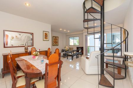 Apartamento à venda com 3 quartos, 190m² em Laranjeiras, Rio de Janeiro