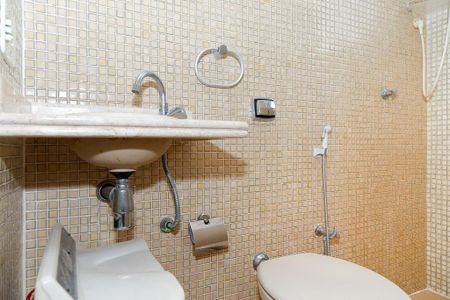 Apartamento à venda com 120m², 2 quartos e 1 vaga