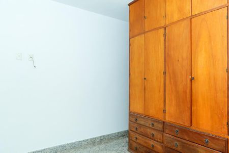Apartamento à venda com 120m², 2 quartos e 1 vaga
