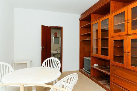 Apartamento à venda com 120m², 2 quartos e 1 vaga