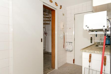 Apartamento à venda com 120m², 2 quartos e 1 vaga