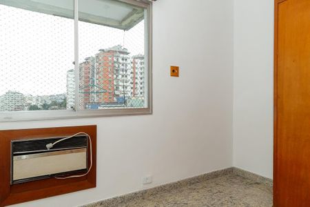 Apartamento à venda com 120m², 2 quartos e 1 vaga