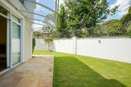 Casa à venda com 330m², 4 quartos e sem vaga