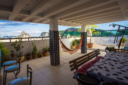 Apartamento à venda com 197m², 3 quartos e 2 vagas