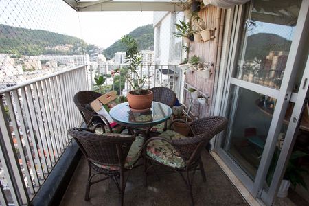 Apartamento à venda com 197m², 3 quartos e 2 vagas