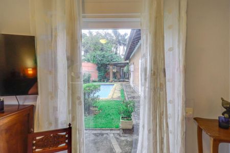 Casa à venda com 392m², 4 quartos e 4 vagas