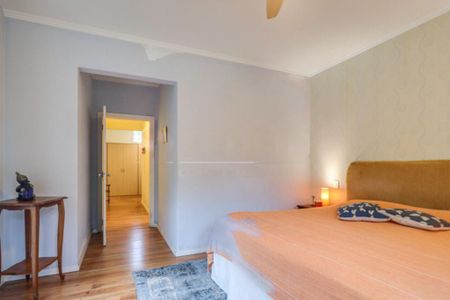 Casa à venda com 392m², 4 quartos e 4 vagas