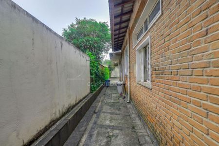Casa à venda com 392m², 4 quartos e 4 vagas