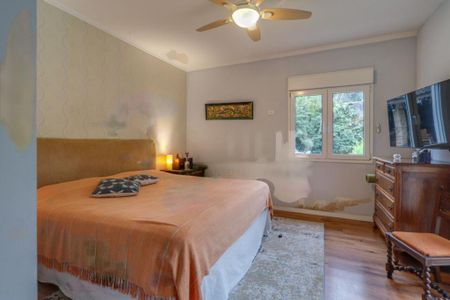 Casa à venda com 392m², 4 quartos e 4 vagas