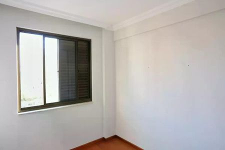 Apartamento à venda com 3 quartos, 80m² em Sagrada Família, Belo Horizonte