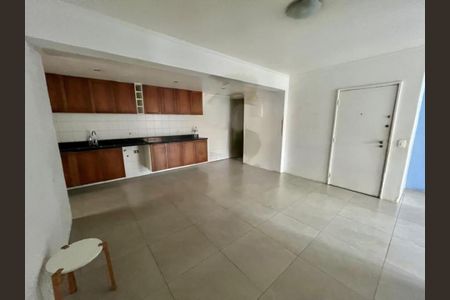 Apartamento à venda com 105m², 3 quartos e sem vaga