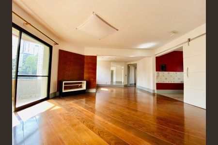 Apartamento à venda com 3 quartos, 123m² em Jardim Ampliacao, São Paulo