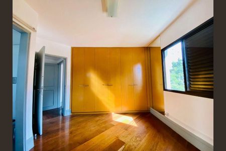 Apartamento à venda com 3 quartos, 123m² em Jardim Ampliacao, São Paulo