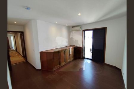 Apartamento à venda com 4 quartos, 206m² em Vila Nova Conceição, São Paulo