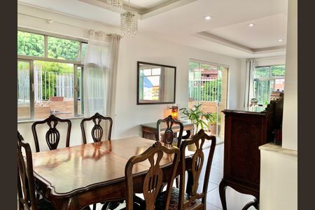 Apartamento à venda com 5 quartos, 360m² em Laranjeiras, Rio de Janeiro
